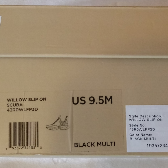 "New" Michael Kors Willow Slip On Scuba Sneakers - Picture 16 of 16